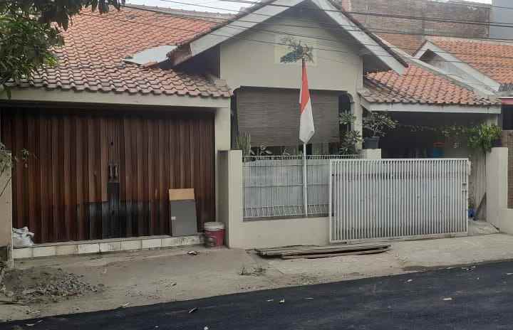 rumah komplex siap huni dan strategis