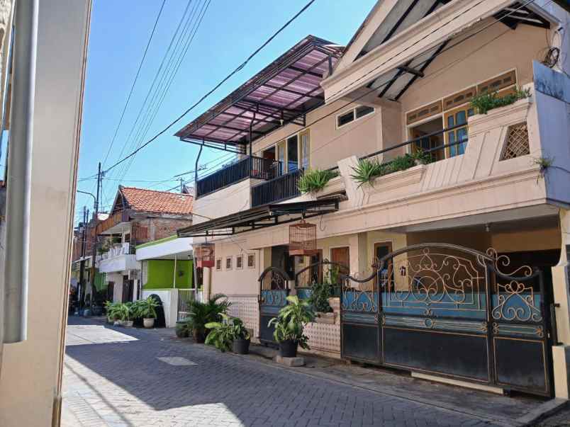 rumah kost aktif 2 lt lokasi gubeng jaya sby