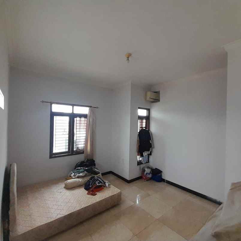 rumah lokasi strategis di bji mekarsari bekasi timur