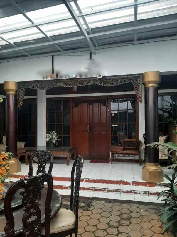 rumah luas di cihanjuang cimahi utara