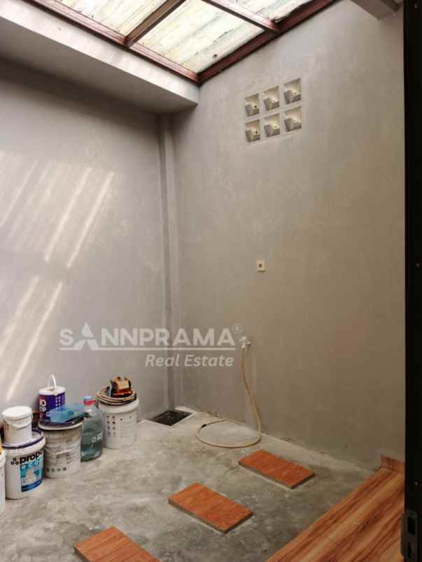 rumah luas full renov siap huni di citayam rn