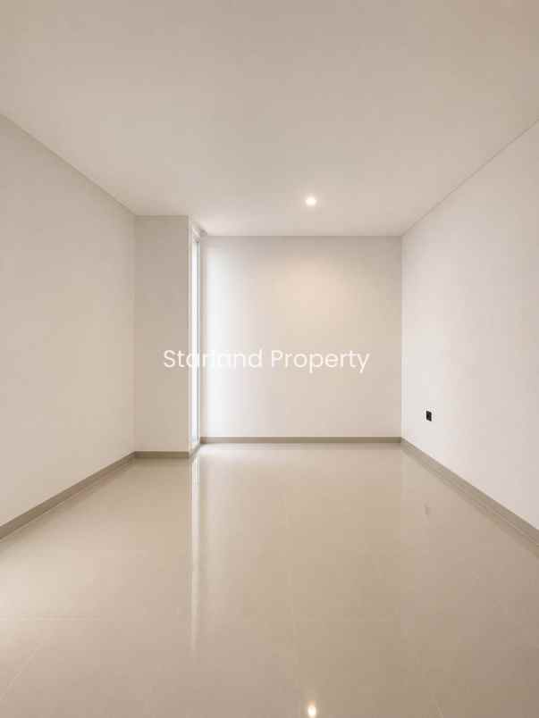 rumah luxury modern tropical di bintaro tangsel
