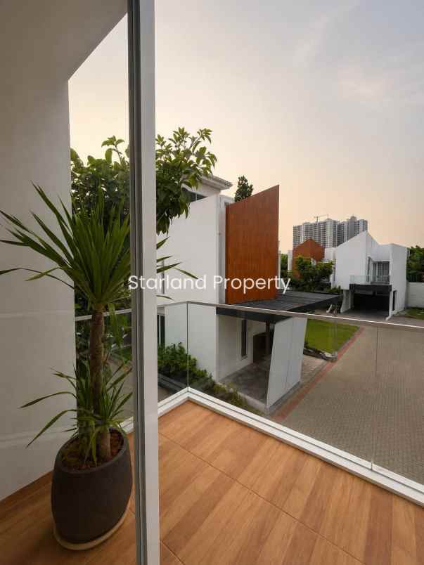 rumah luxury modern tropical di bintaro tangsel