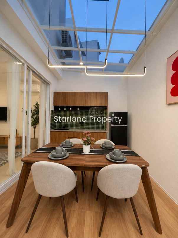 rumah luxury modern tropical di bintaro tangsel
