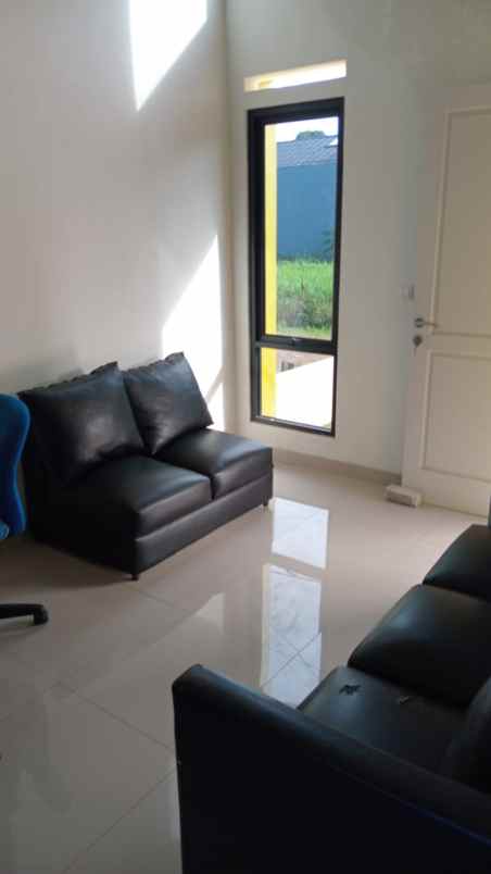 rumah madern di setu bekasi