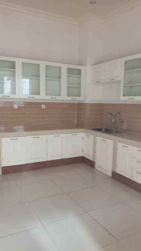 rumah manyar rejo shm dekat merr galaxy mall