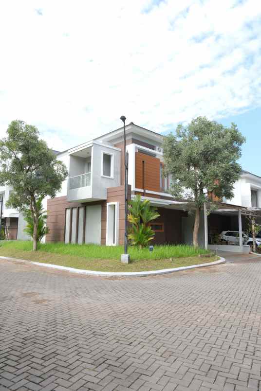 rumah mewah 5 menit taman denggung dp ringan