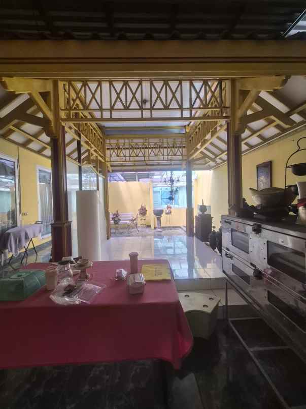 rumah mewah dalam komplek elit di duren sawit jaktim