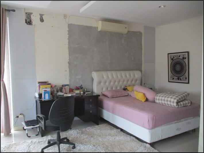 rumah mewah dijual lelang murah di citra grand mutiara