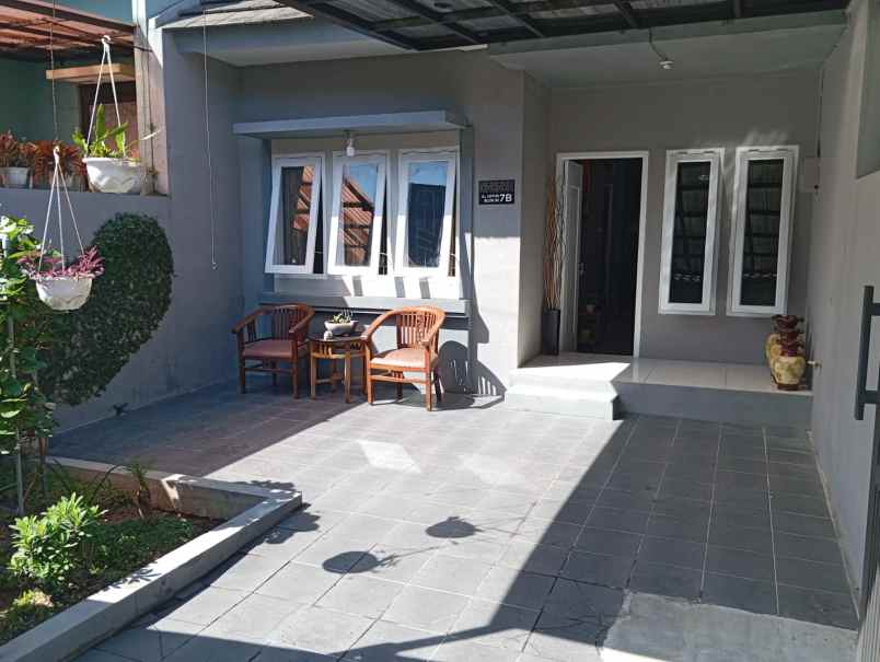rumah minimalia harga mendekati njop