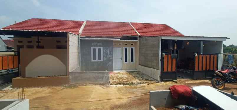 rumah murah banget dekat stasiun cilebut