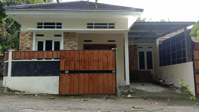 rumah murah siap huni dekat lapangan kasihan bantul