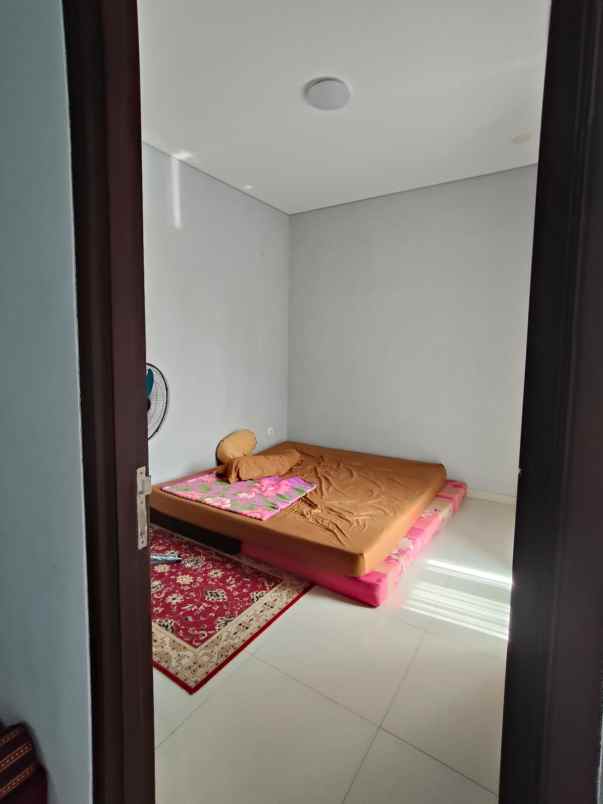 rumah nyaman luas modern strategis di sawojajar malang