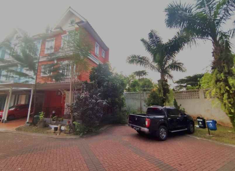 rumah omaha village gading serpong