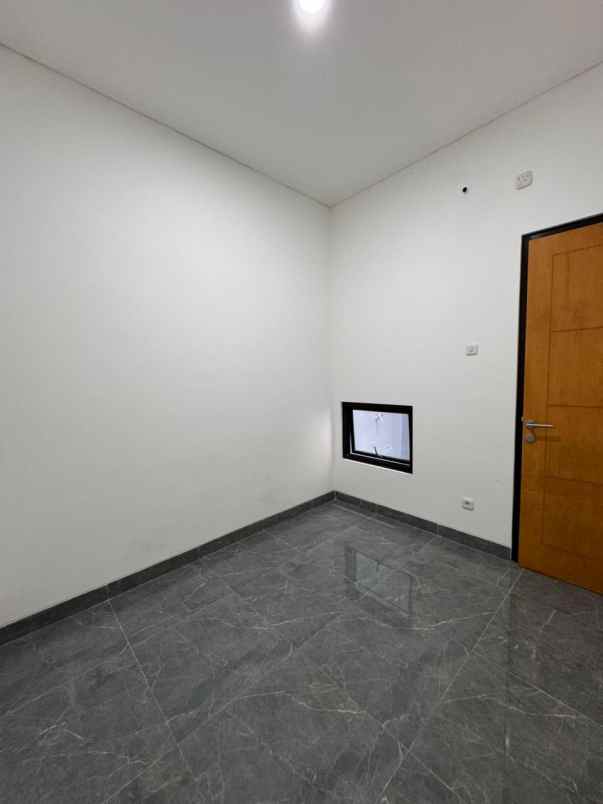 rumah ready stok di pamulang deket toll tanpa dp