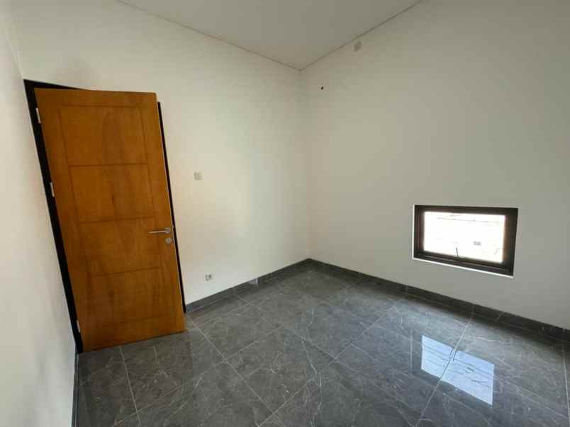 rumah ready stok di pamulang deket toll tanpa dp