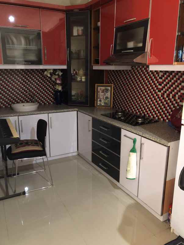 rumah second terawat dalam cluster di kalisari jaktim