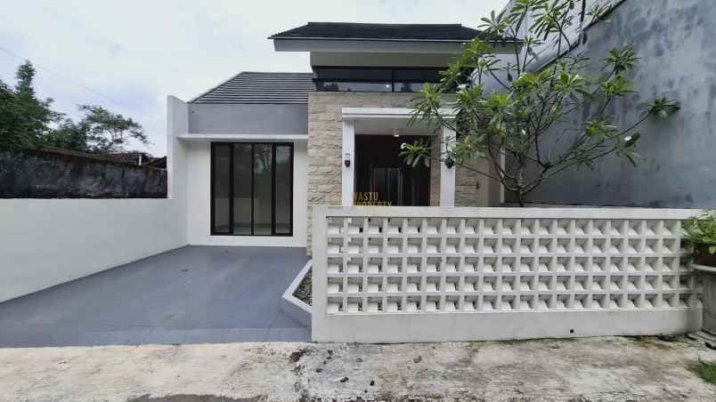 rumah siap huni dekat sma negeri 2 ngaglik