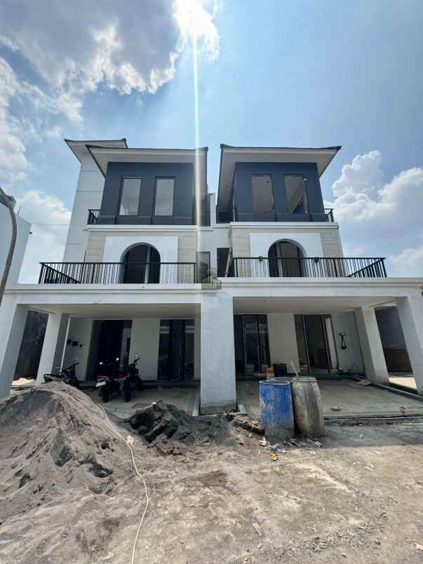 rumah siap huni di cluster tlaga bodas semarang