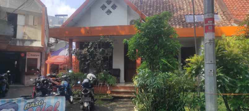 rumah strategis di sayap riau bandung