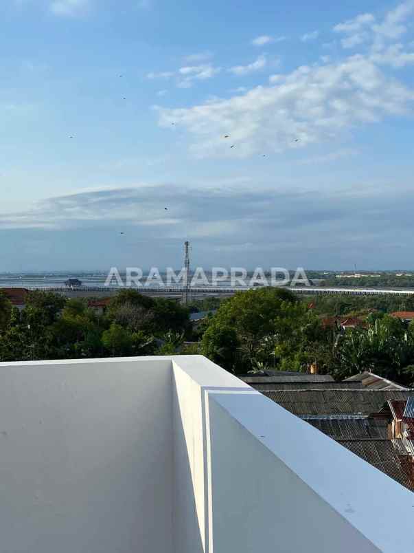 sewa 2 unit rumah 3 lantai garasi 2 mobil nusa dua