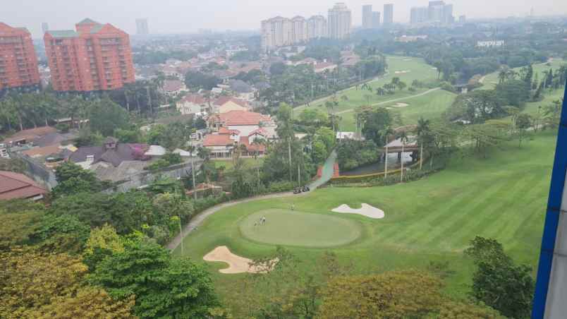 sewa apartemen hampton park dekat jis jakarta selatan