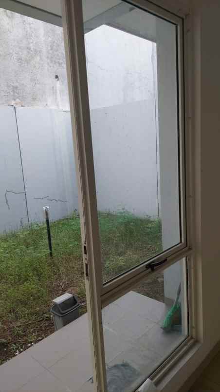 sewa rumah cluster bahana suvarna sutera tangerang