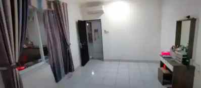 taman modern 2 lt semi erzalina hernowo