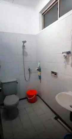 taman modern 2 lt semi erzalina hernowo