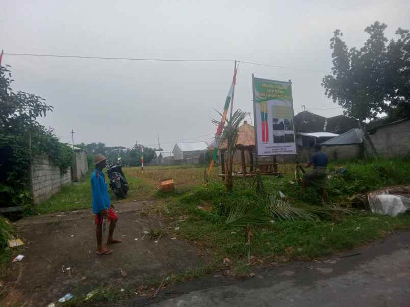 tanah kavlingan desa sidekarye kec lingsar