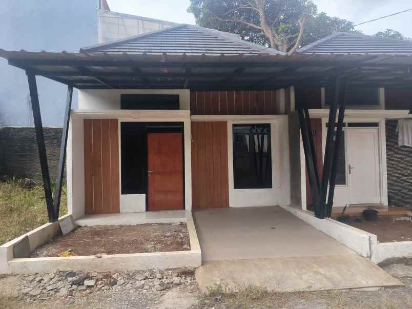 town house scandinavian halim timur jakarta