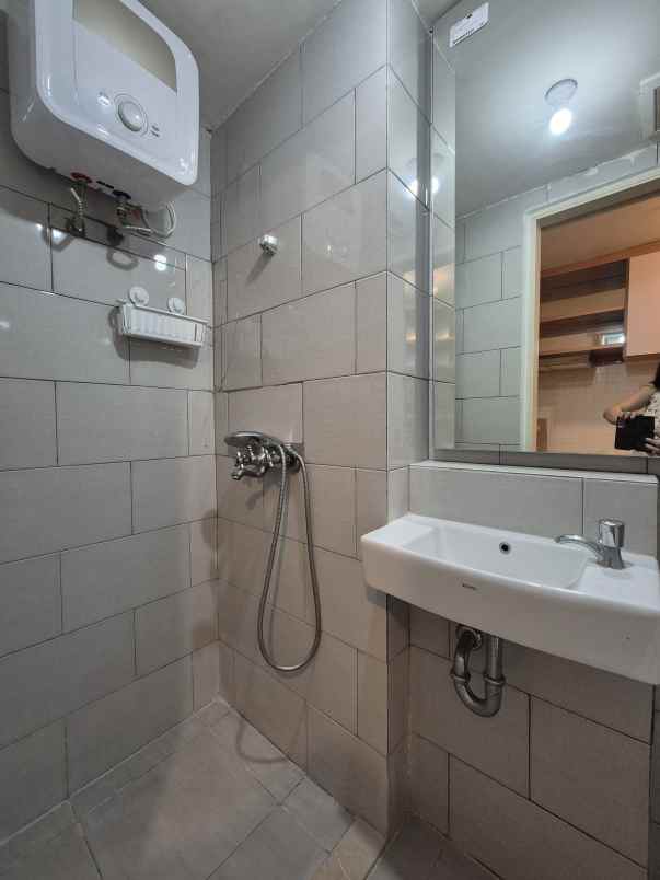 apartemen amor pakuwon city