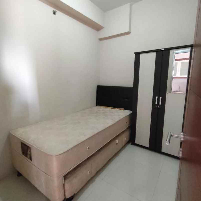 apartemen gunawangsa tidar full furnish