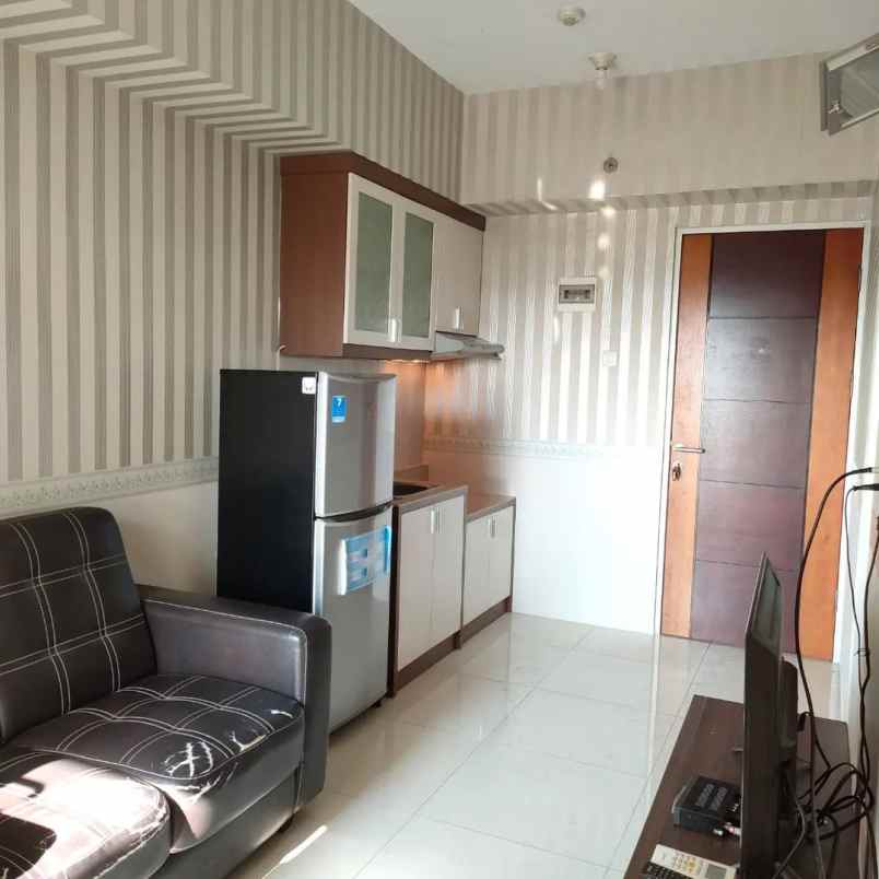 apartemen gunawangsa tidar full furnish