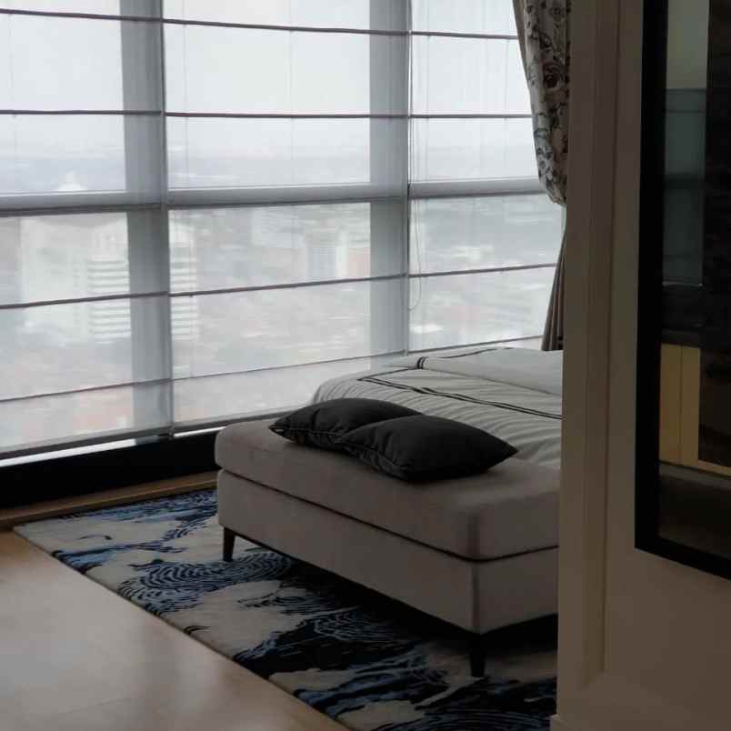 apartemen the peak mewah nyaman