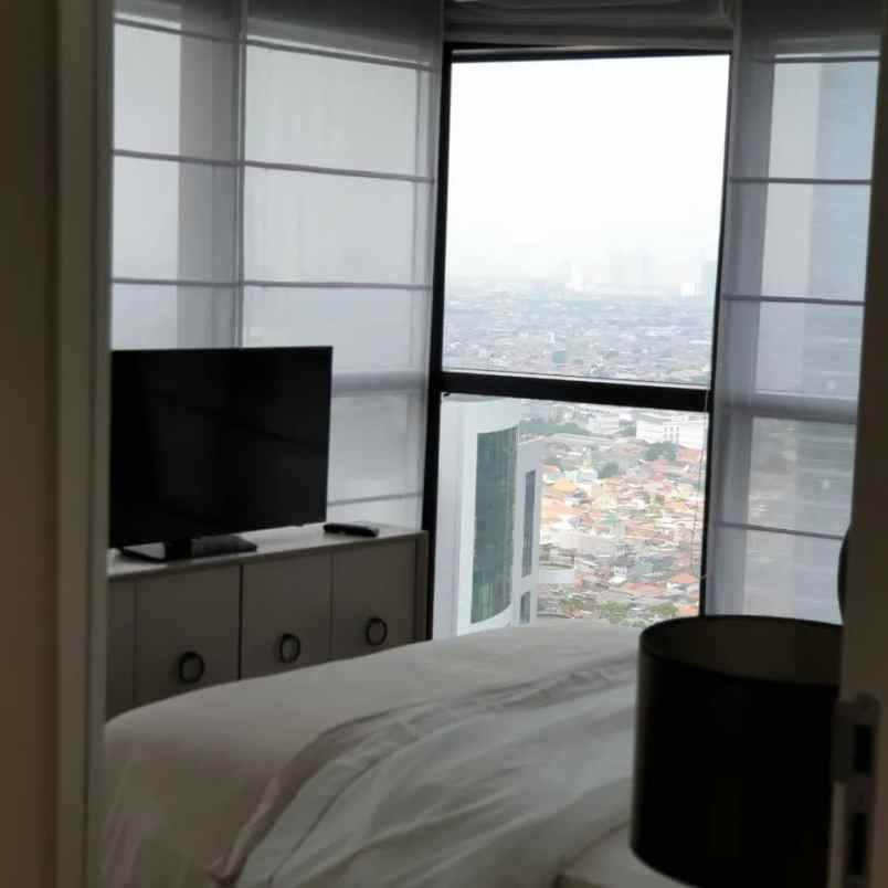 apartemen the peak mewah nyaman