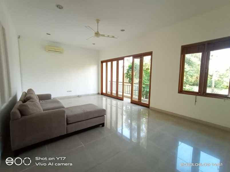 available house for rent at kemang