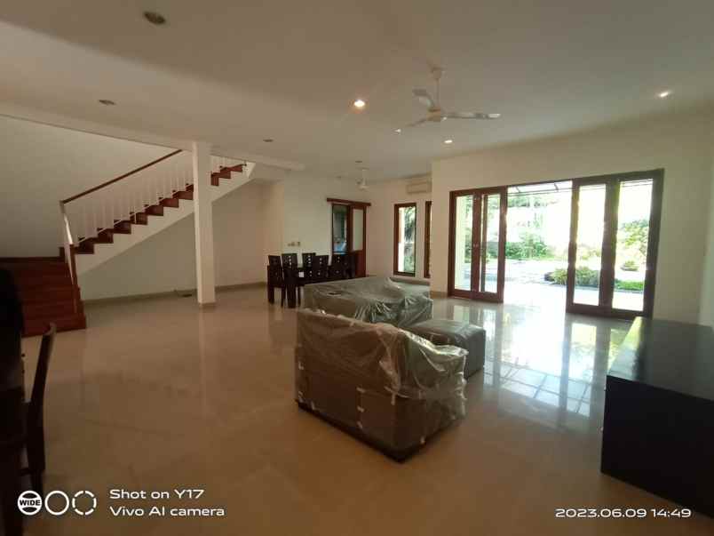 available house for rent at kemang