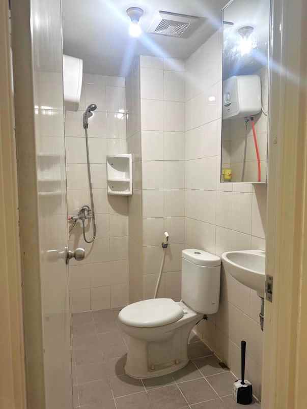 ayodhya residence 2 br ff 0jtwarfian3