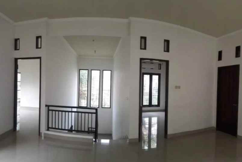 bu rumah tingkat gema pesona estate kawasan elit depok