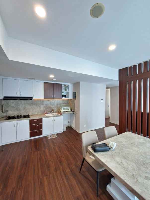 dijual apartemen apartemen la riz mansion