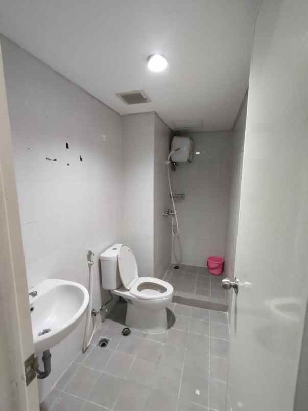 dijual apartemen gunawangsa tidar