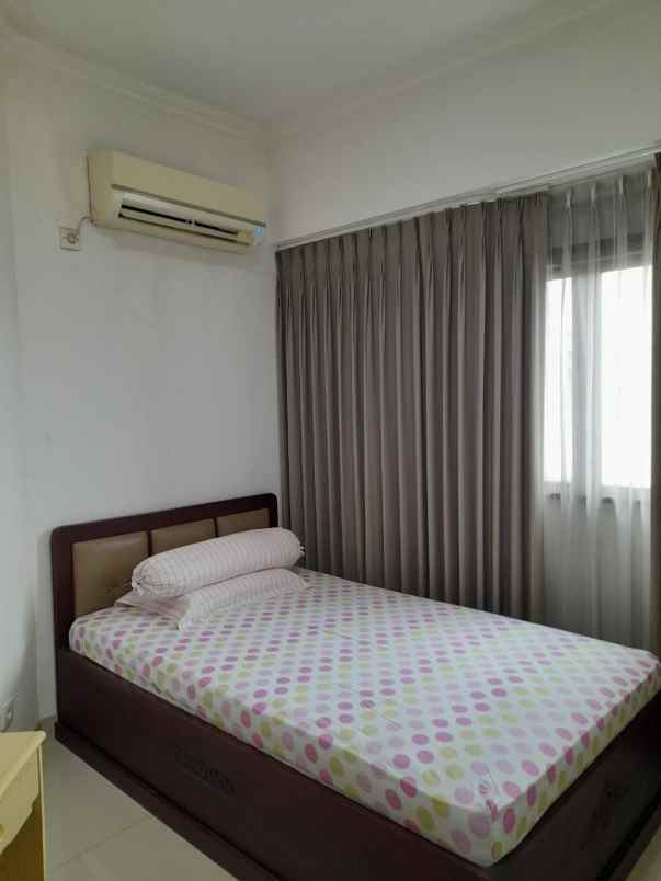 dijual apartemen puncak marina