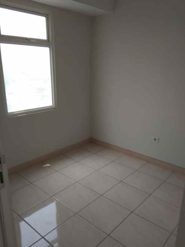 dijual apartemen the springlake summarecon