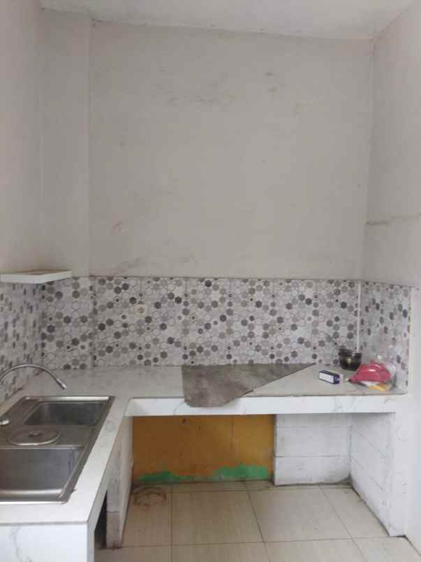 dijual bu rumah nyaman di cirebon