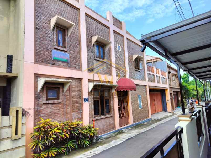 dijual hotel depok kabupaten sleman