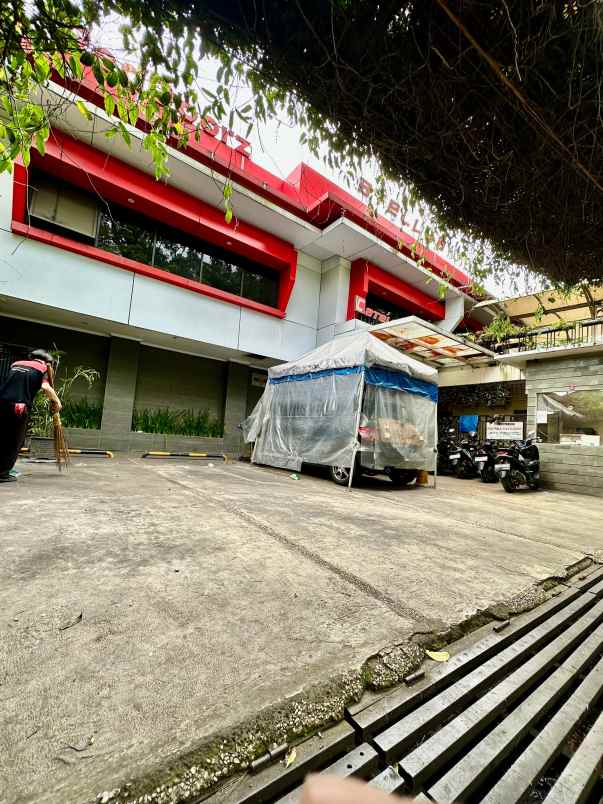 dijual hotel dr cipto dr rajiman hos