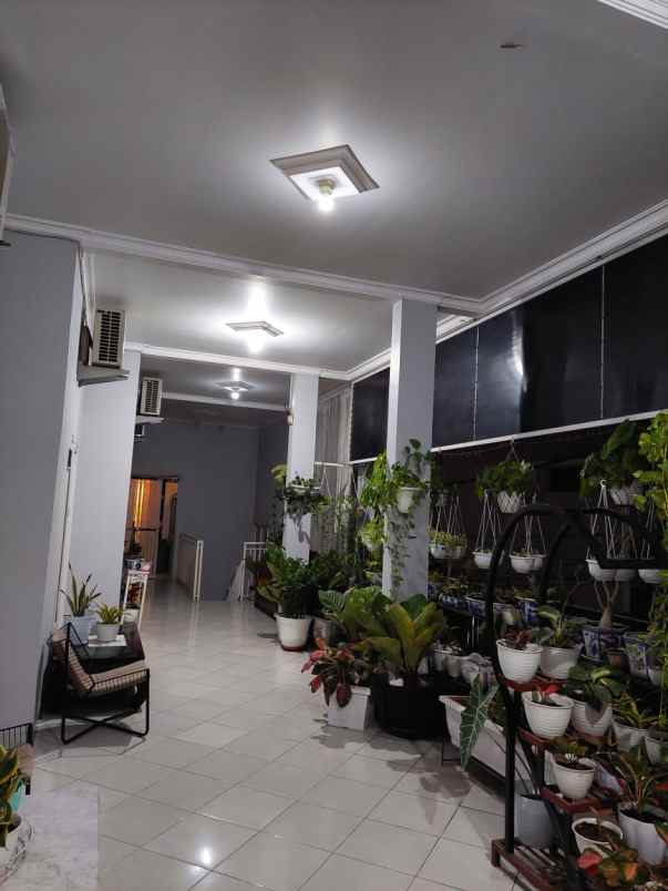 dijual kost exlusif di daerah pecilon cirebon