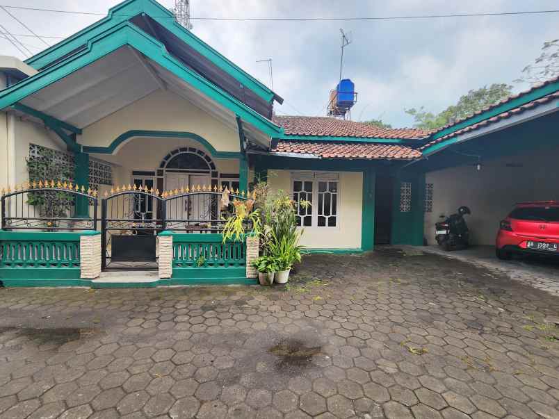 dijual kost jalan kaliurang km 14