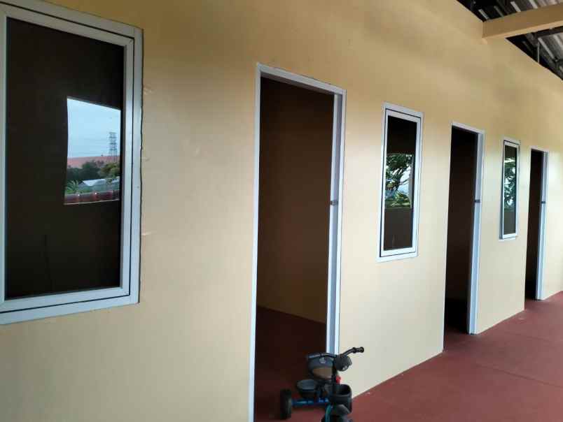 dijual kost jl sidorejo sambiroto